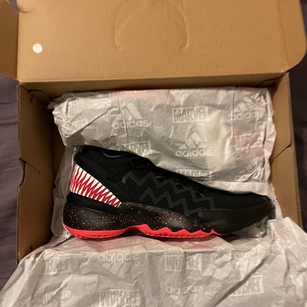 Adidas D.O.N. Issue #2 Venom
